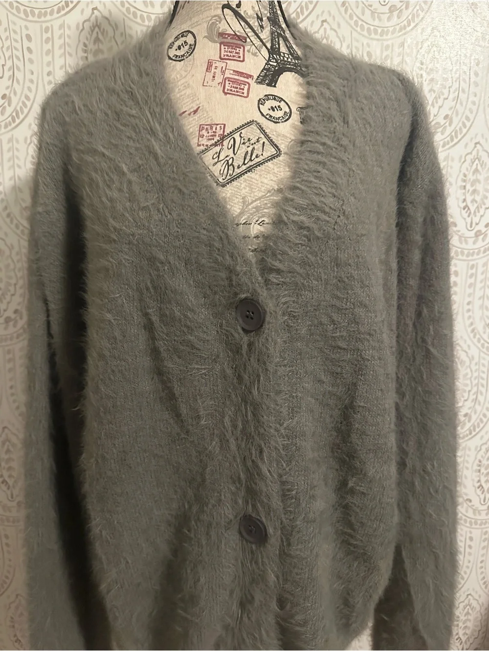 Cozy Button-Front Women's Sweater Cardigan - Gray - oversized fit
